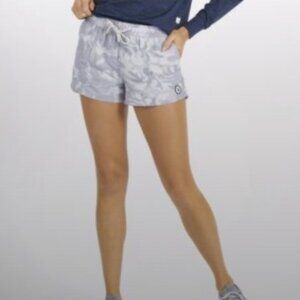 Vuori NWOT Sun Washed Gray Camo